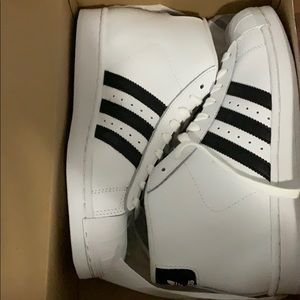 Kids Adidas sneakers size 5